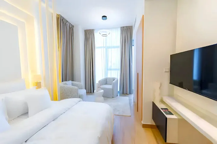 Regina Tower Studio — JVC
