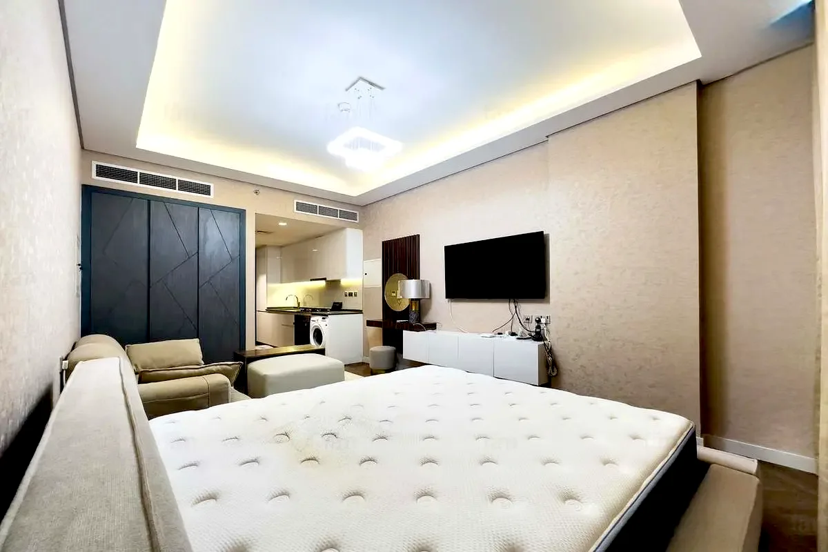 Samana Hills Studio — Arjan