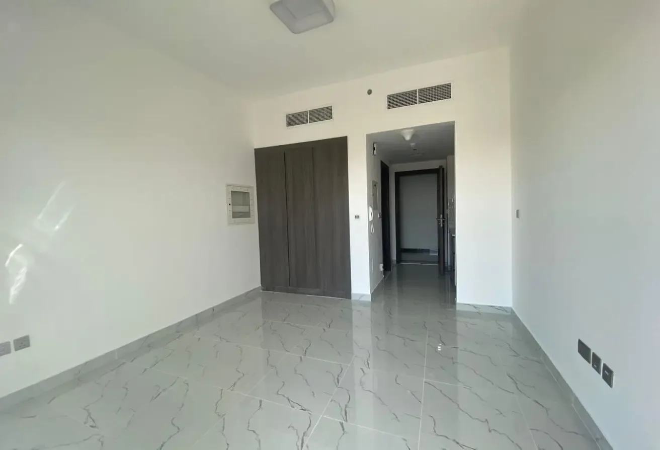 Time 1 Building Studio — DubaiLand