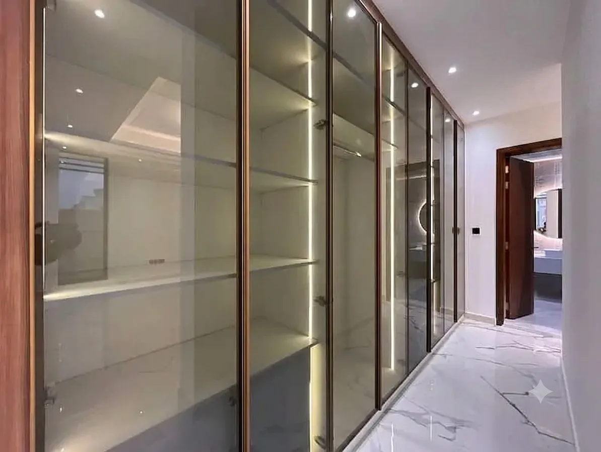 White & Brown-Themed 5-Bedroom Villa